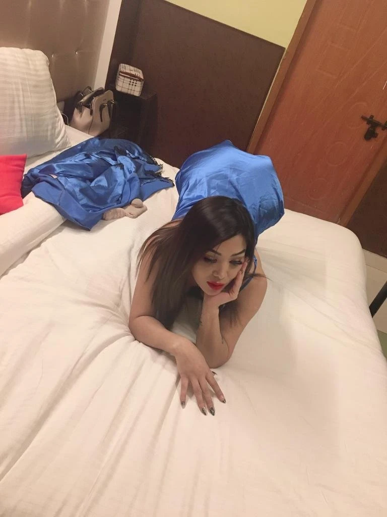 Kaya Elite Models – Russian escort in Mumbai — 3 / 4