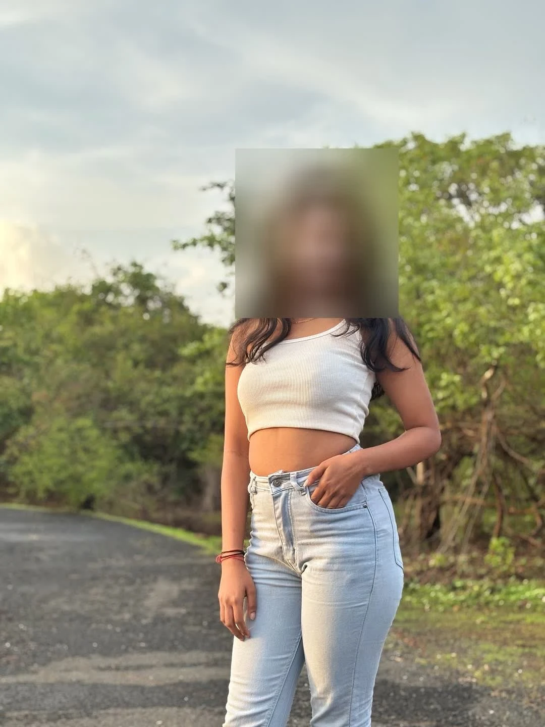 Ruwani 20yrs – escort in Colombo — 6 / 7
