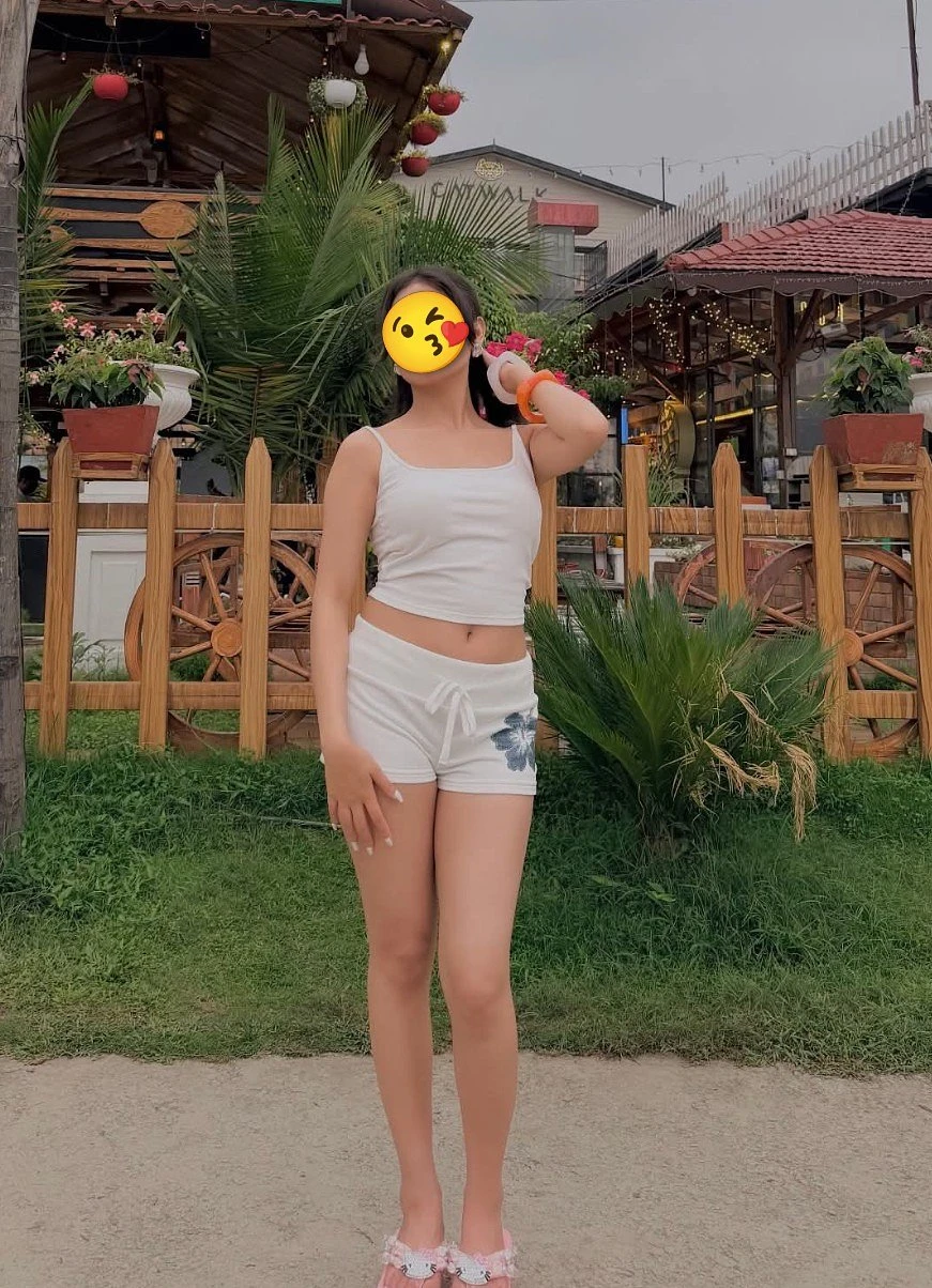 Subina for hand cash service – Nepalese escort in Kathmandu — 2 / 3