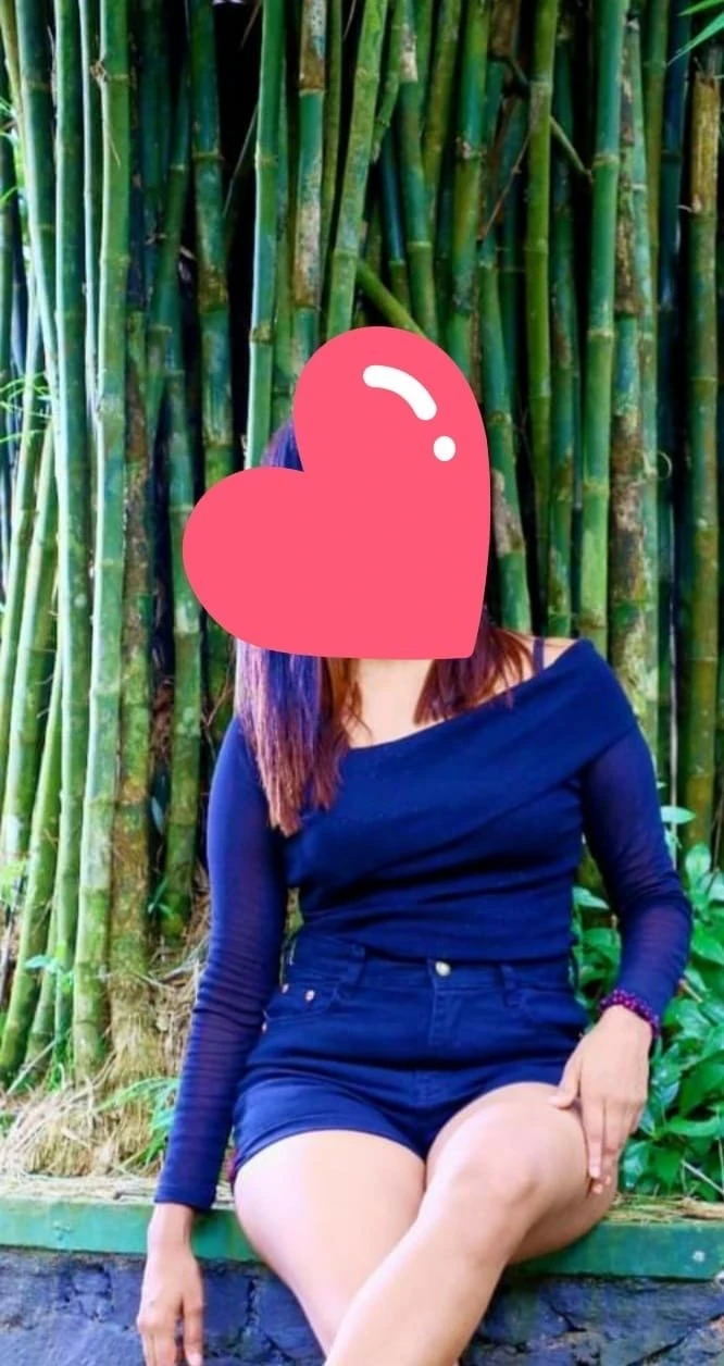 Anushi – Sri Lankan escort in Colombo — 7 / 8