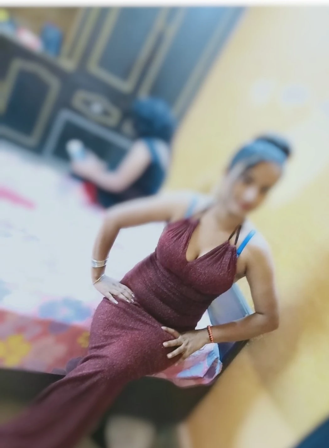 Pooja Mishra – Indian escort in New Delhi — 2 / 4