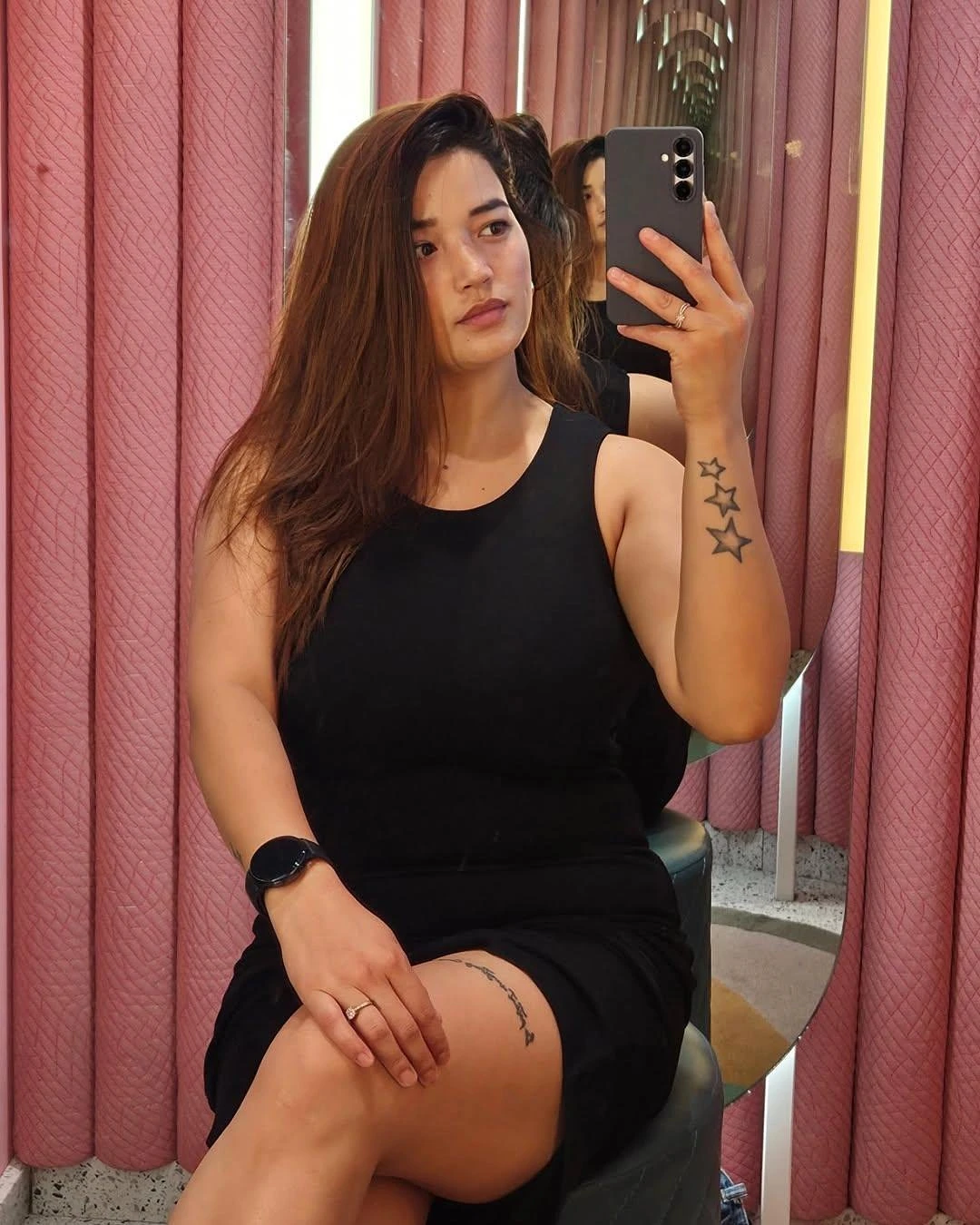 Harshita Sharma – Indian escort in Kolkata — 4 / 6