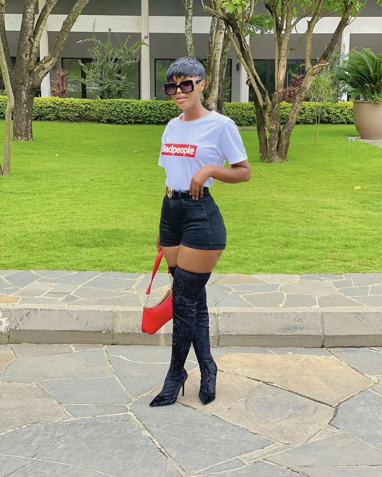 Shantel African for cam and real meeting – Slovakian escort in Hyderabad — 1 / 4