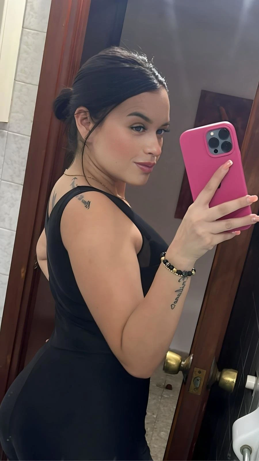 Sarah – Argentinean escort in Malta, Escort, Malta