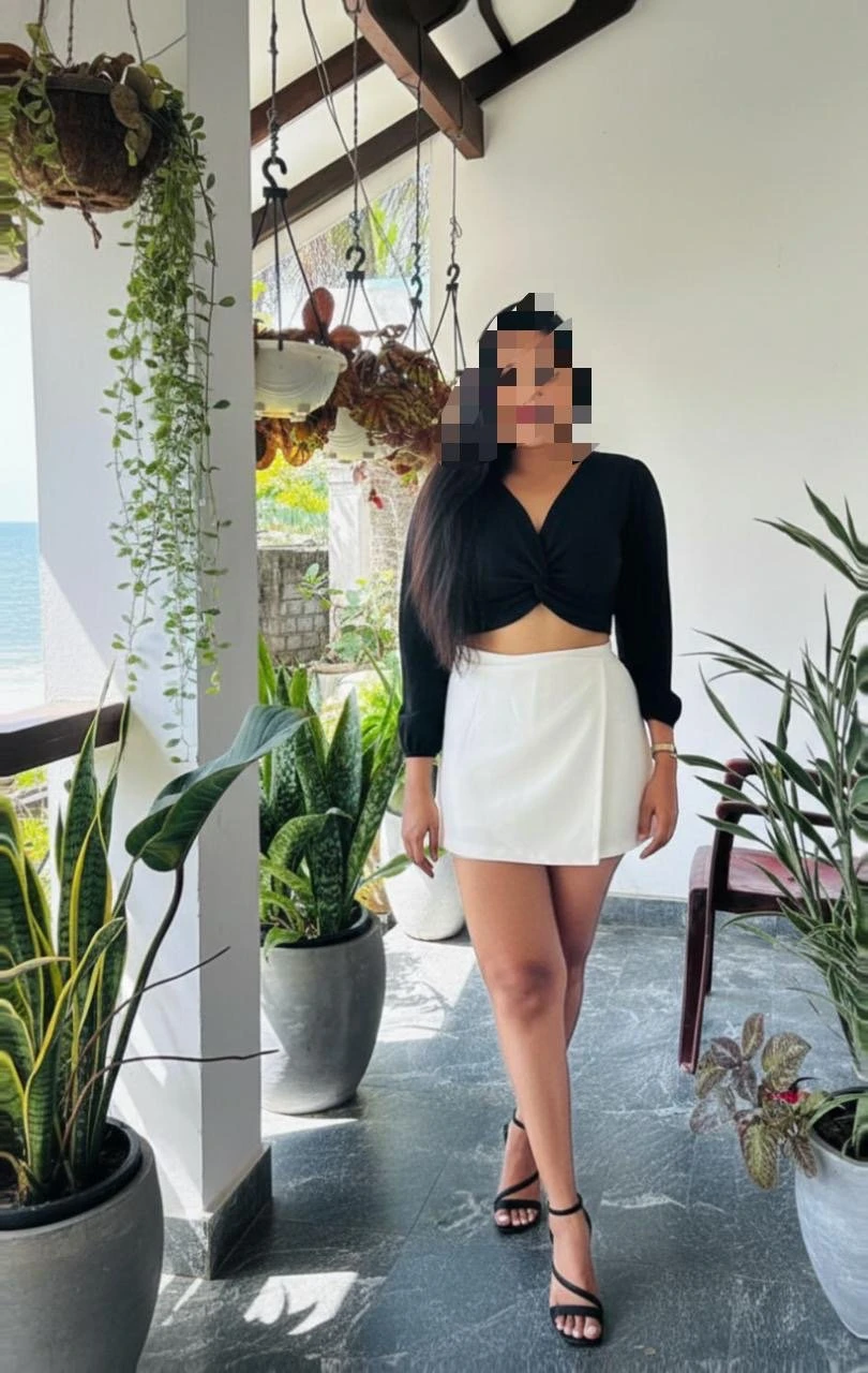 Banu Office girl – Sri Lankan escort in Colombo — 8 / 13