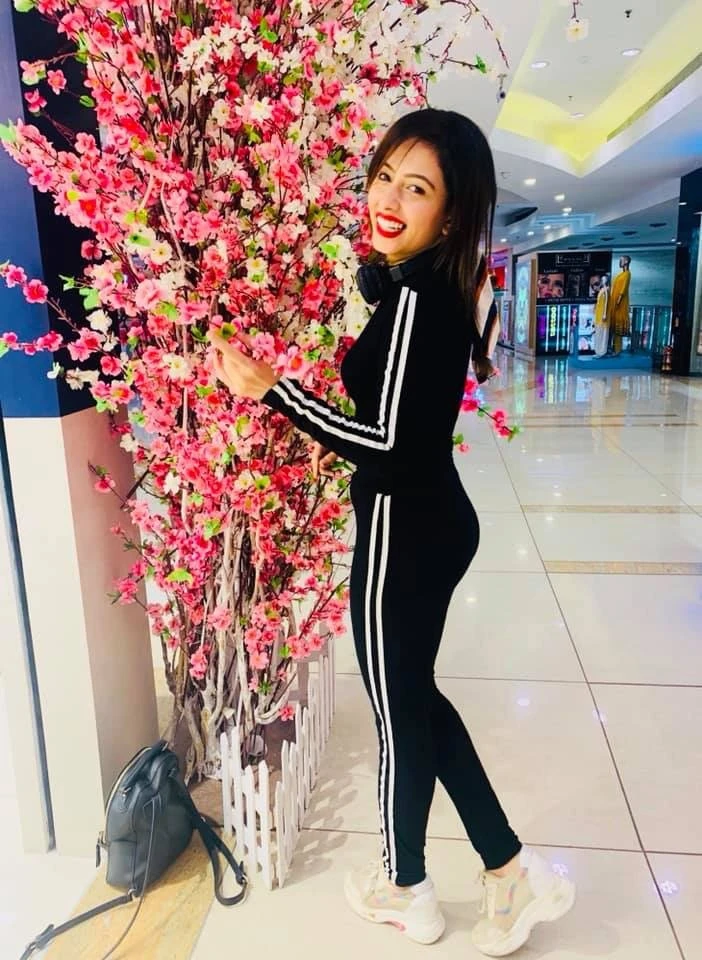 Tanya – escort in Mumbai — 2 / 5