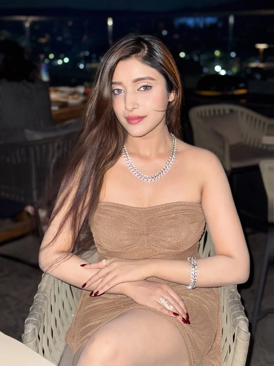 Binita – Indian escort in Nagpur — 1 / 5