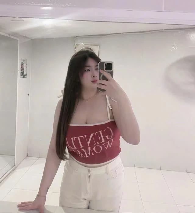 Nelaa – escort in New Delhi — 5 / 6