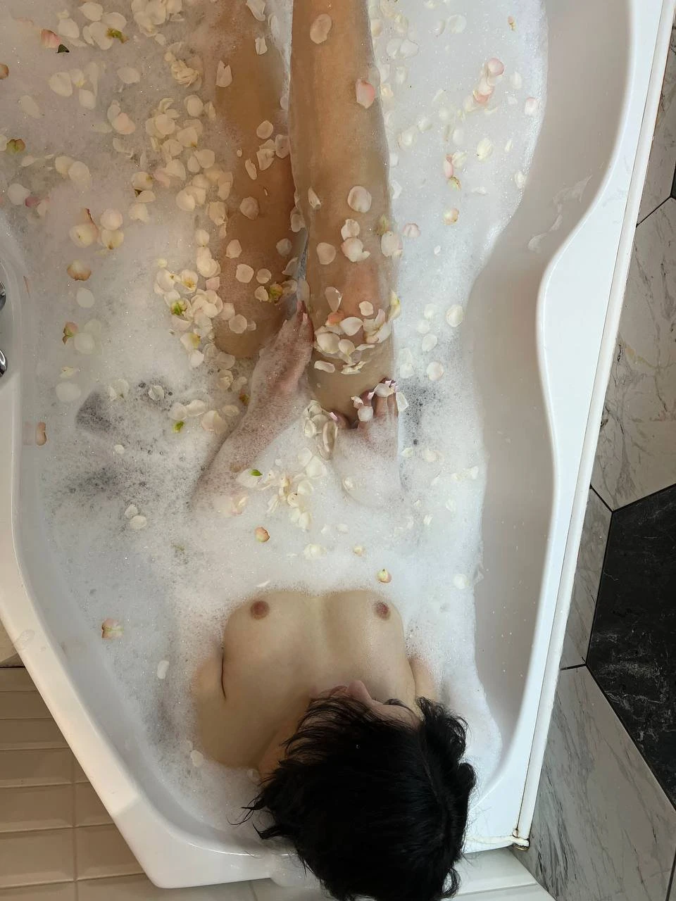 Арина – Ukrainian escort in Kiev — 4 / 8