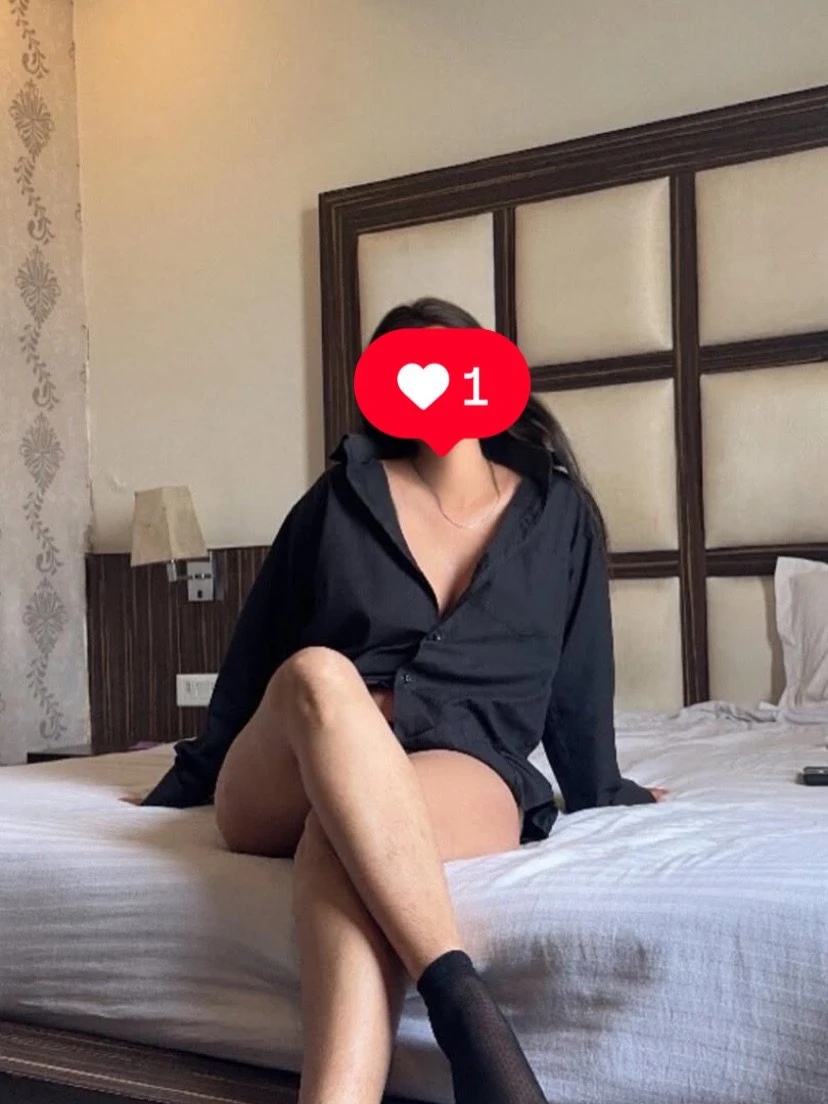 Kajal – Indian dominatrix in Mumbai — 8 / 22