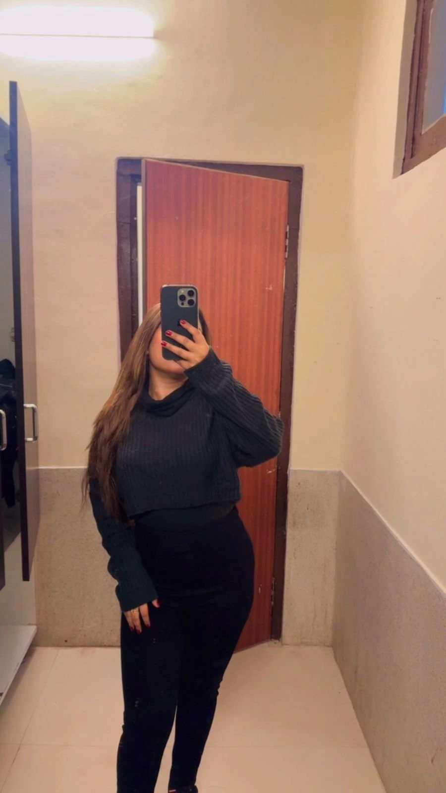 Sofia – Indian escort in New Delhi — 3 / 5