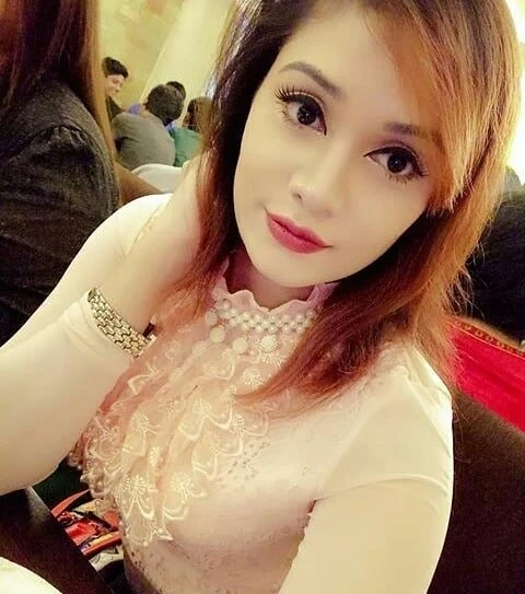 Fatima – Pakistani escort in Islamabad — 8 / 13