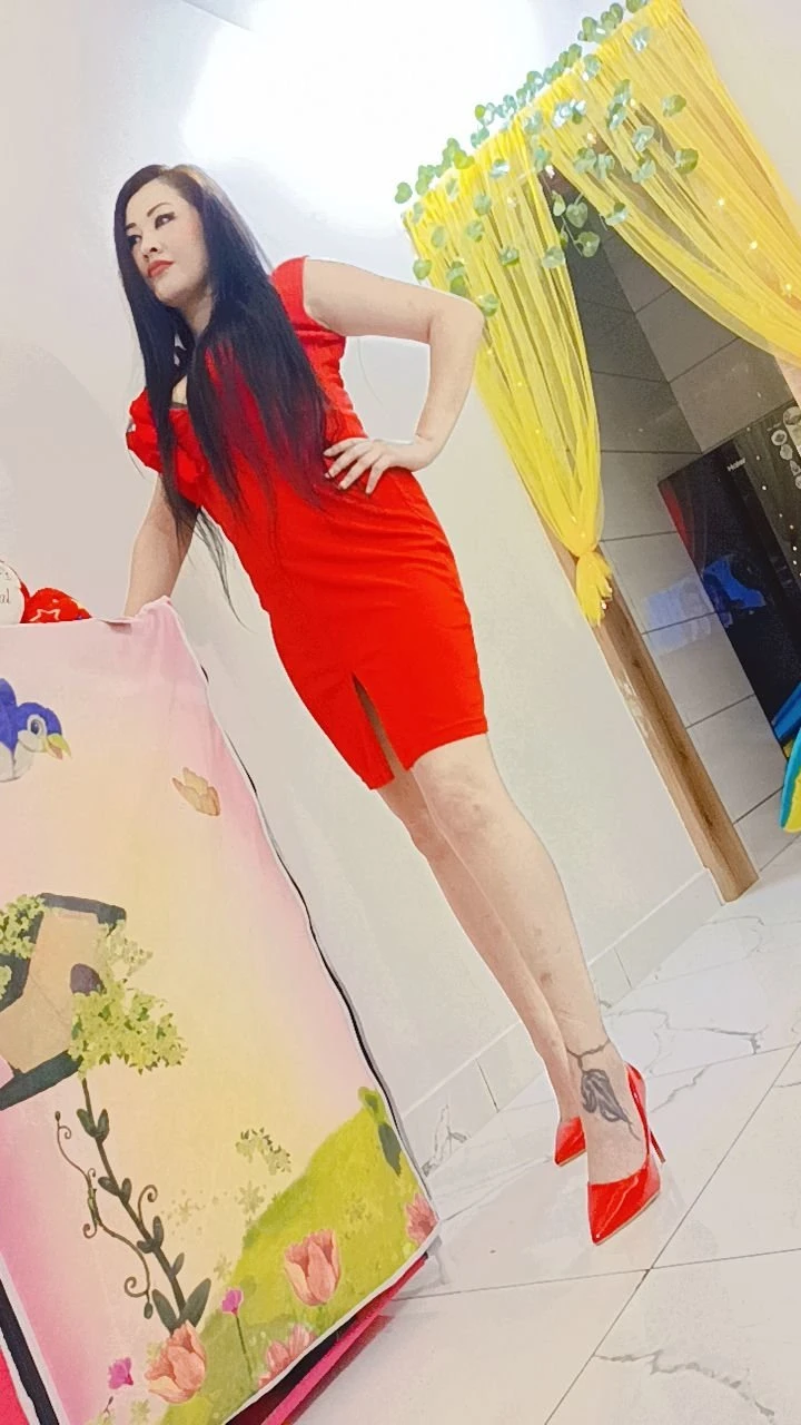 Katerina – escort in New Delhi — 1 / 5