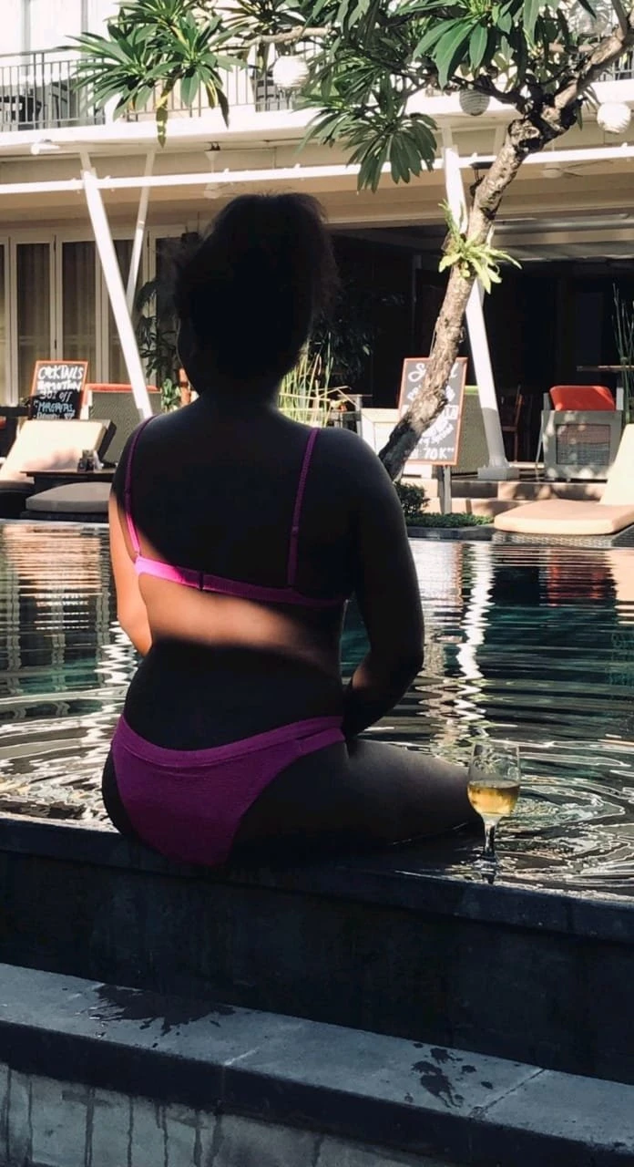 Anny – Zimbabwean escort in Hyderabad — 2 / 4