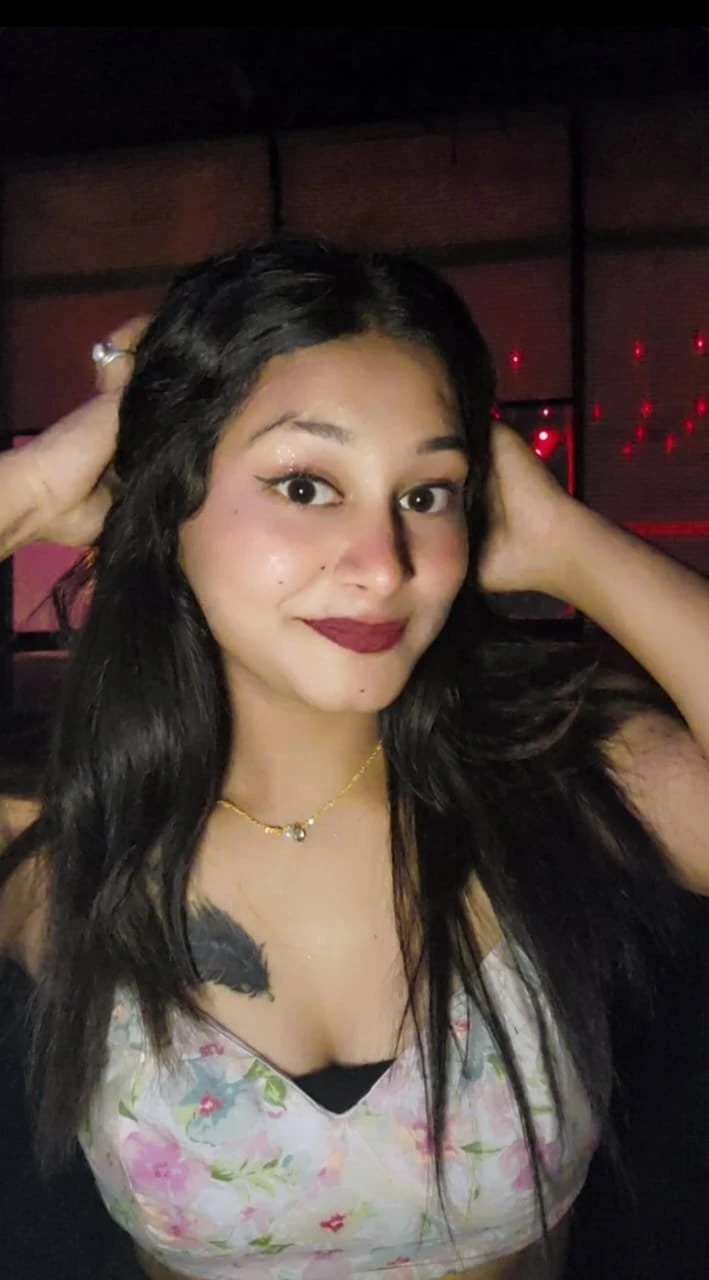 Vip Service Only Cash – Indian escort in Surat — 3 / 6