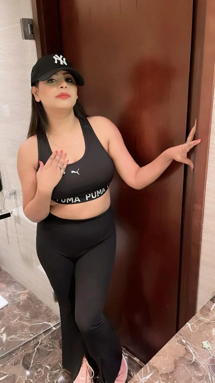 Thresome Escorts – Indian escort in Lucknow — 6 / 8
