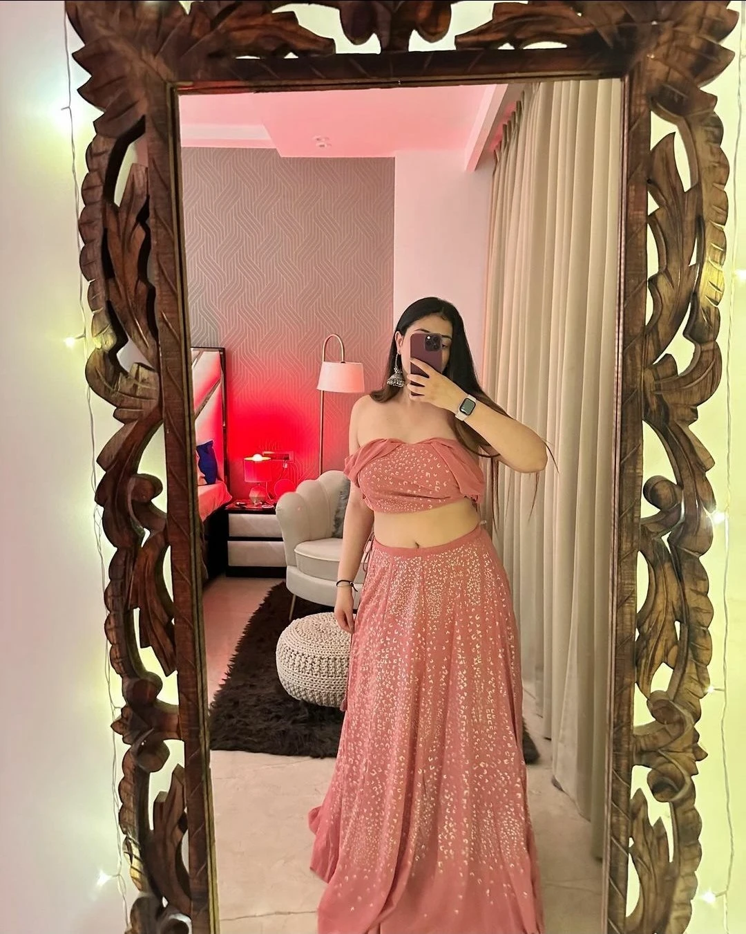 Tusshi ready to meet – Indian escort in Hyderabad — 8 / 10