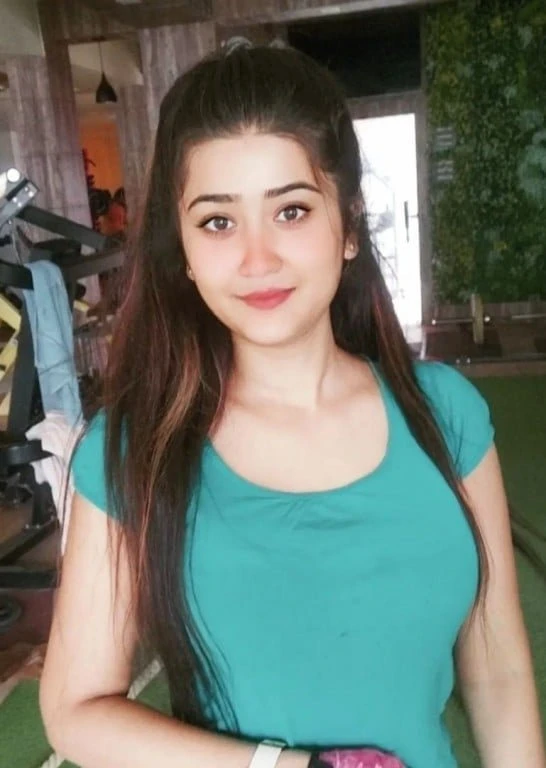 Divya Low Price 100% Safe and Secure – Indian escort in Hyderabad — 2 / 7