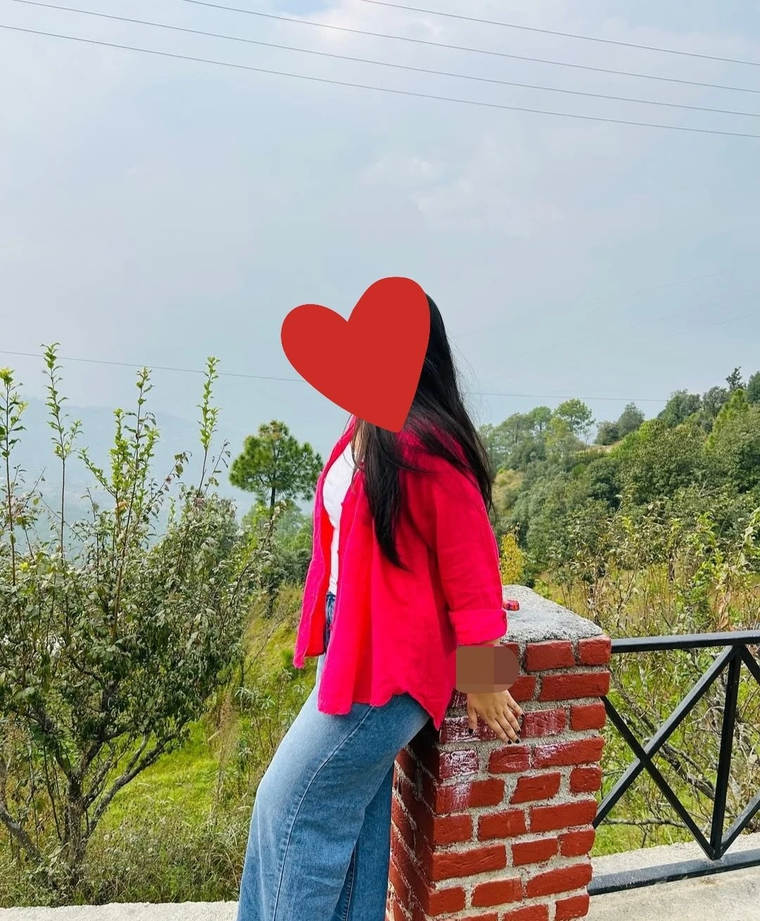 Ayesha 25year Hidden Gem – Indian escort in Mumbai — 4 / 5