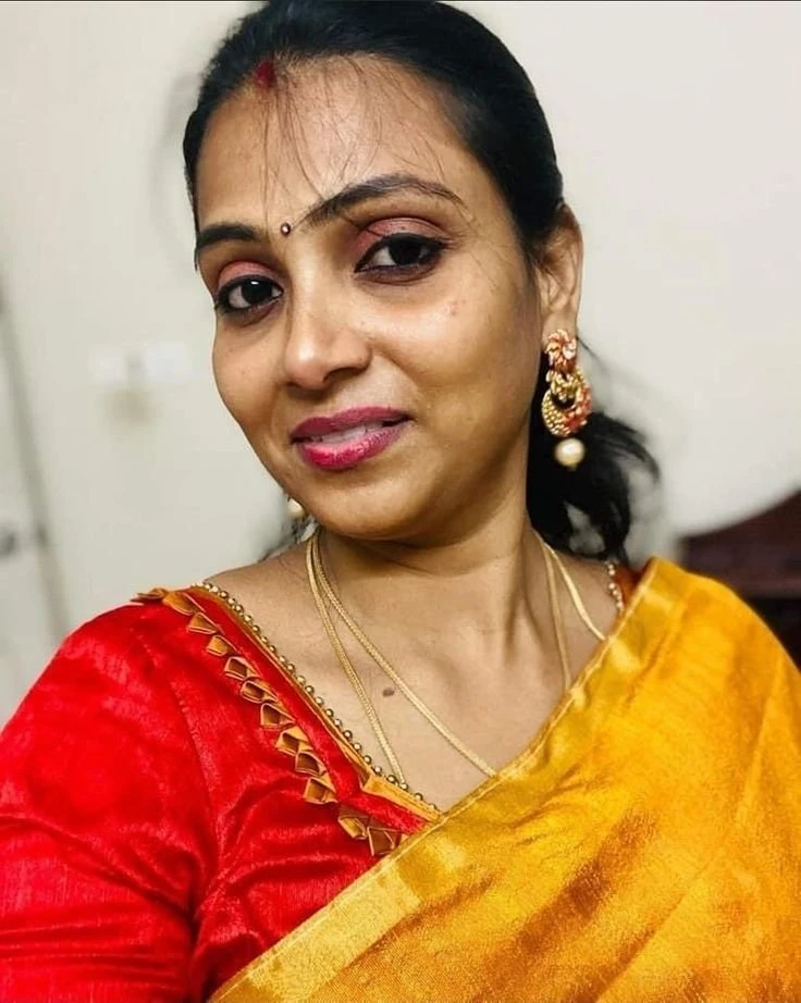 Pondicherry Tamil Girls Escort Book Now – Indian escort in Pondicherry — 2 / 4