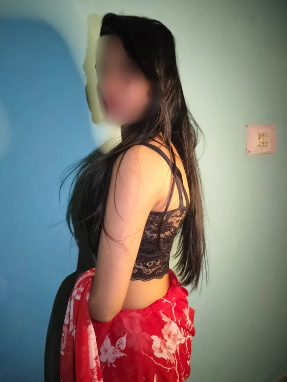 Sana Real Meet & Cam – Indian escort in Mumbai — 3 / 4