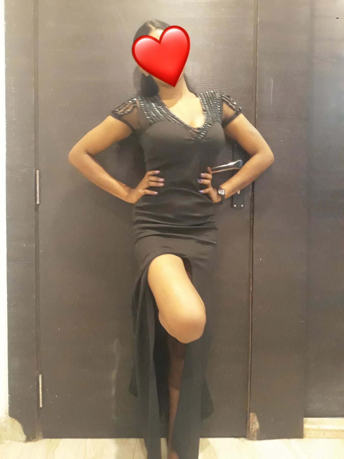 Real Meet and Cam Show – Indian escort in Nagpur — 2 / 9