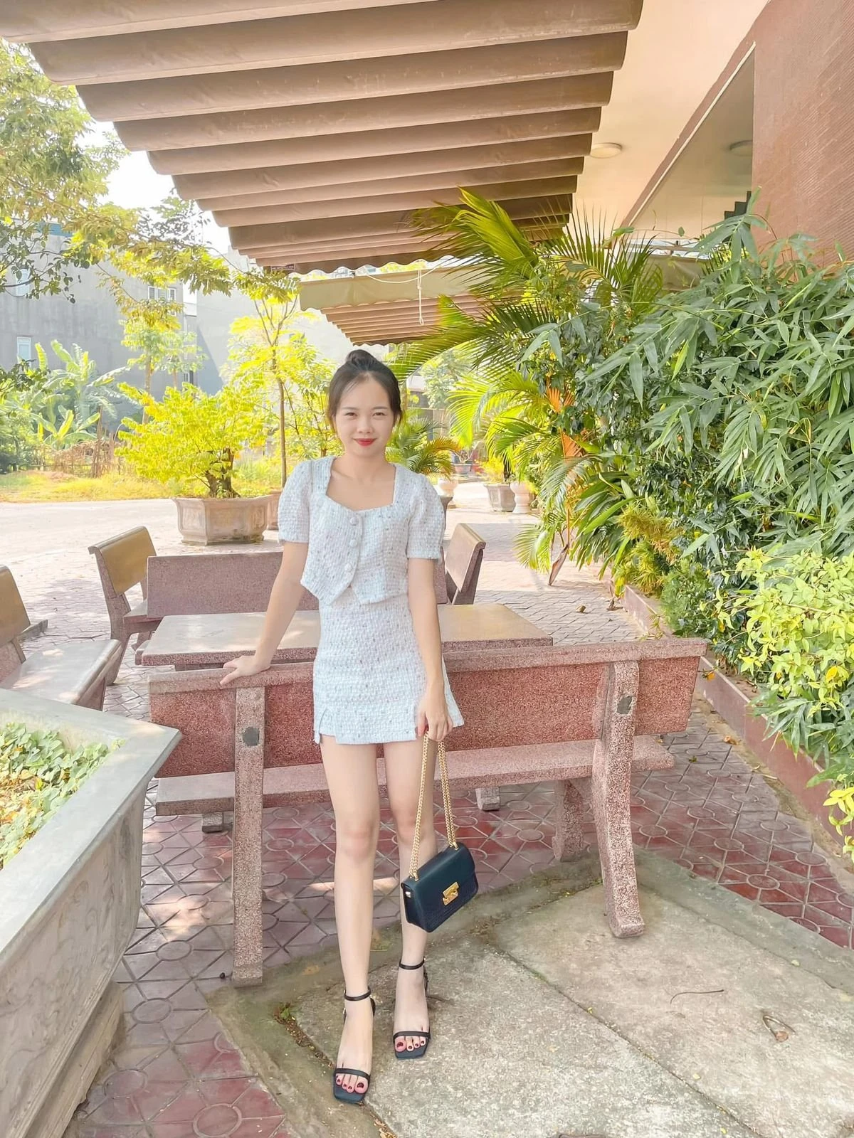 Lan Anh – Vietnamese escort in Budva — 3 / 4