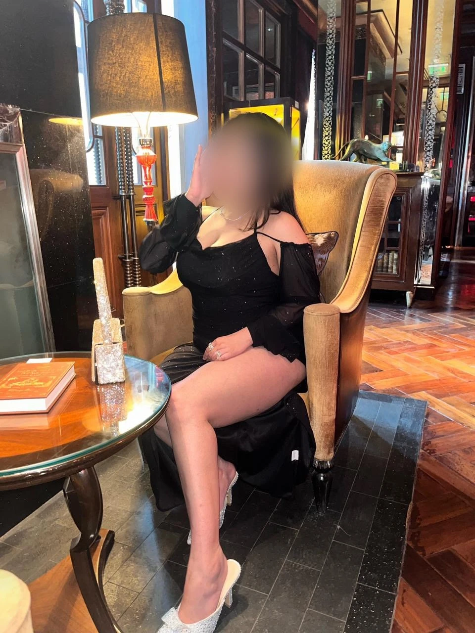 Neha – Indian escort in New Delhi — 3 / 6