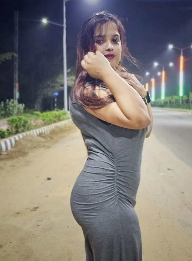 Natasha Teen – Indian escort in New Delhi — 3 / 16