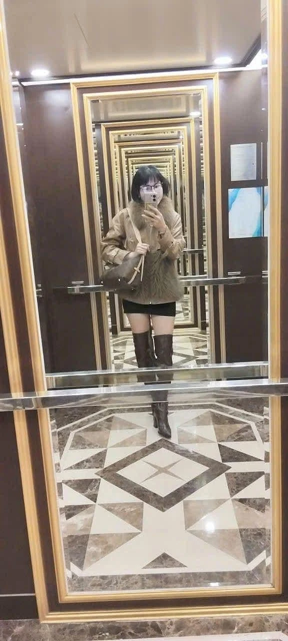 Hanar70$ – Vietnamese escort in Hoi An — 7 / 9