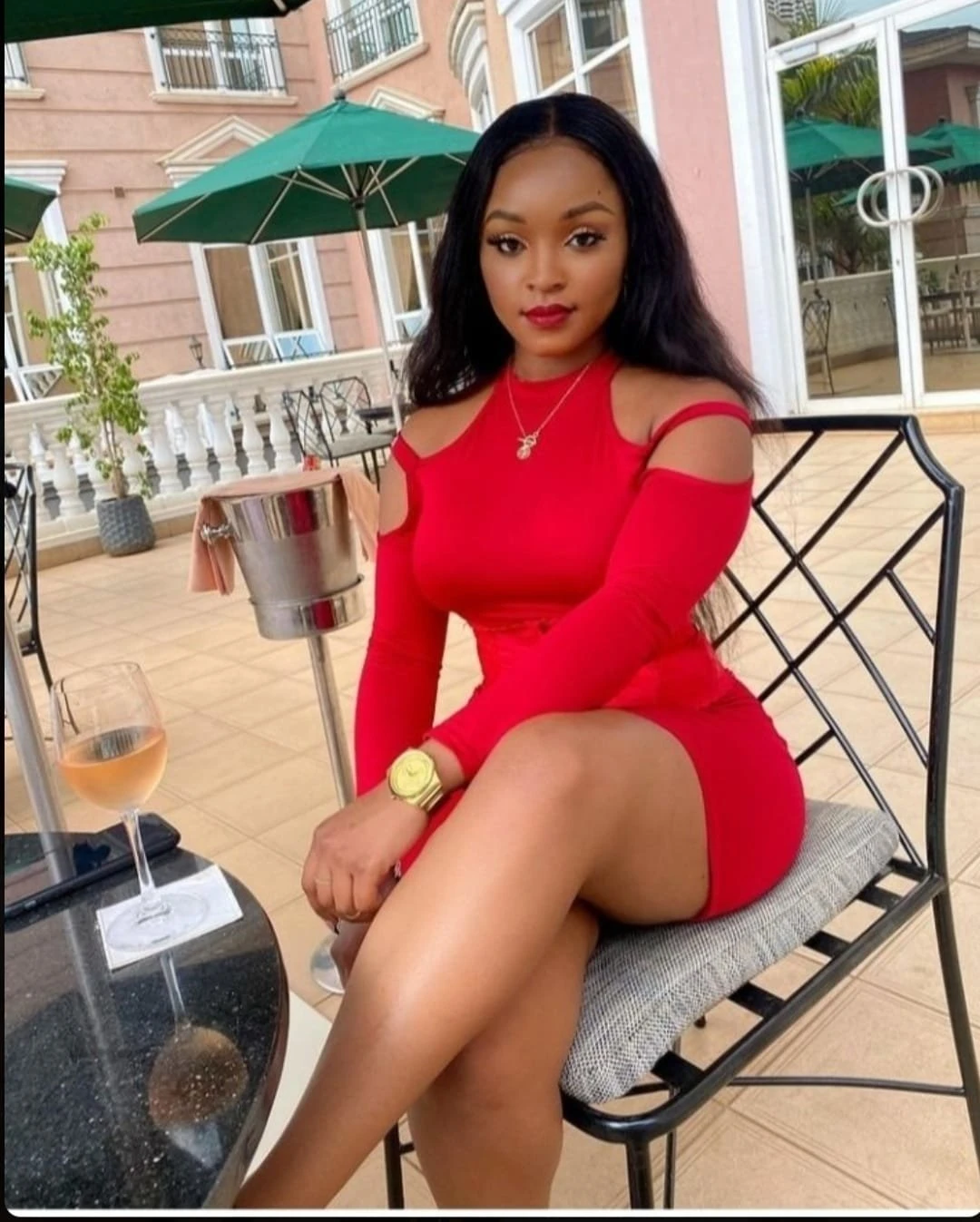 Cindy – South African escort in Gurgaon — 3 / 5