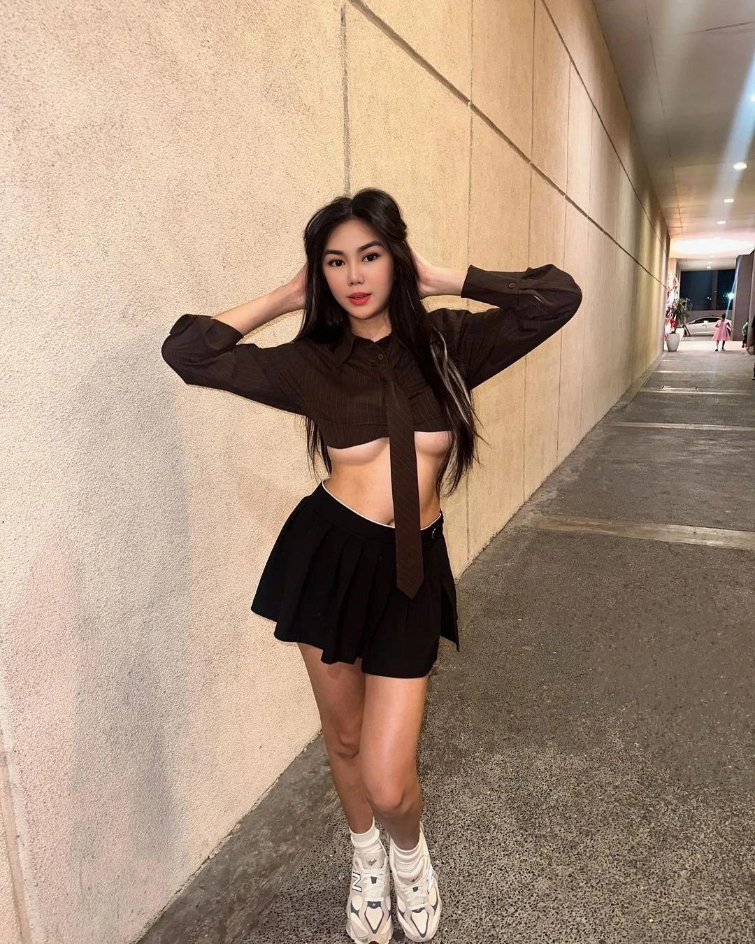 ELYSE – North Korean escort in Macao — 6 / 8