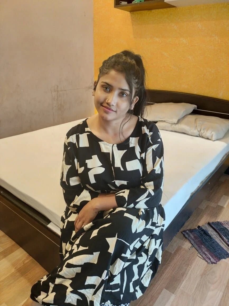 Himanshi – escort in Indore — 2 / 3