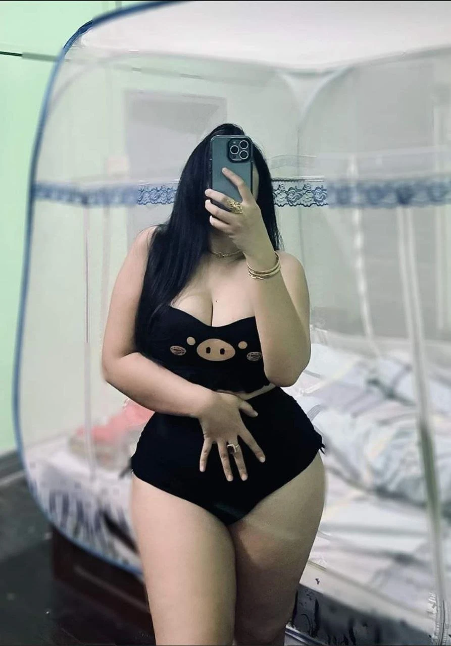 Rubina Karki – Nepalese escort in Pokhara — 3 / 9