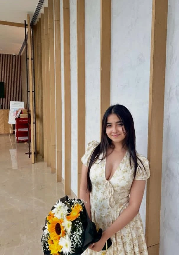 I Am Lavnayaa Independent Professional – Indian escort in Mumbai — 11 / 12