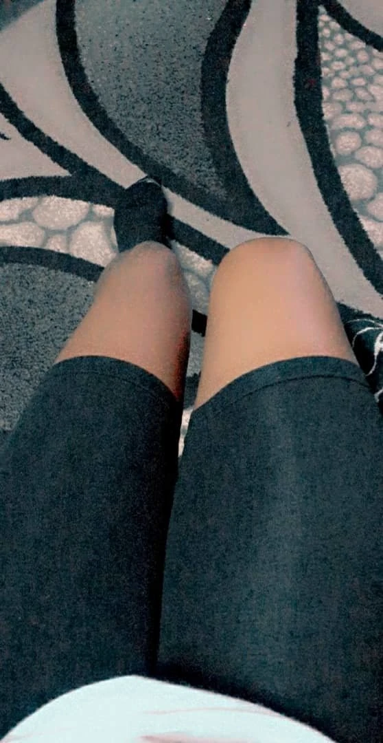 Roxy – Ugandan escort in Kampala — 2 / 4