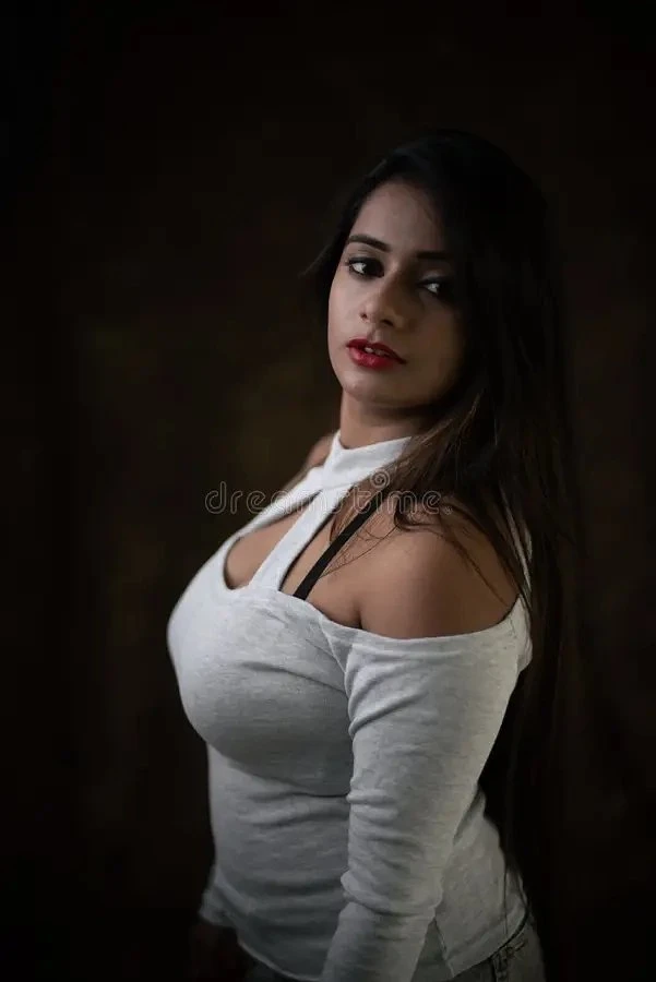 Ravya – Indian escort in Surat — 2 / 5