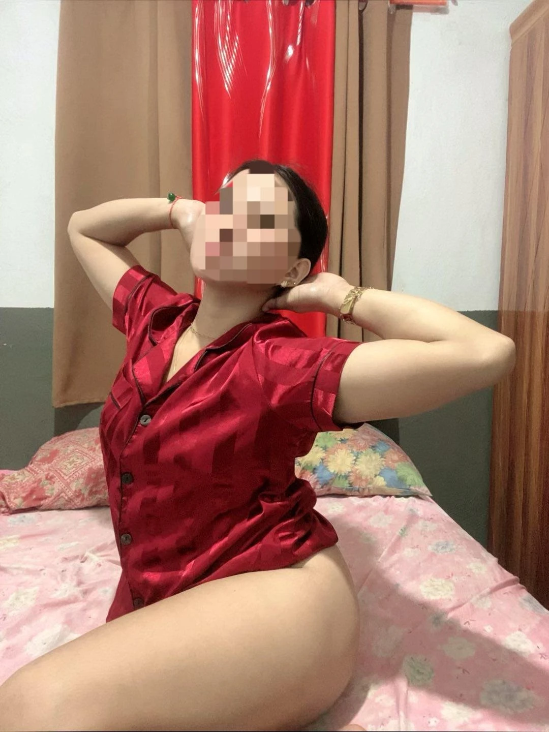RIYA HERE,REAL AND CAM SHOW ♡4 – Indian escort in Hyderabad — 1 / 3