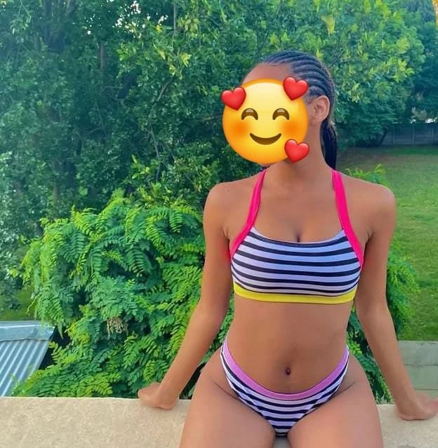 Juicy Emma cumshow luscious booty – South African escort in Hyderabad — 4 / 8