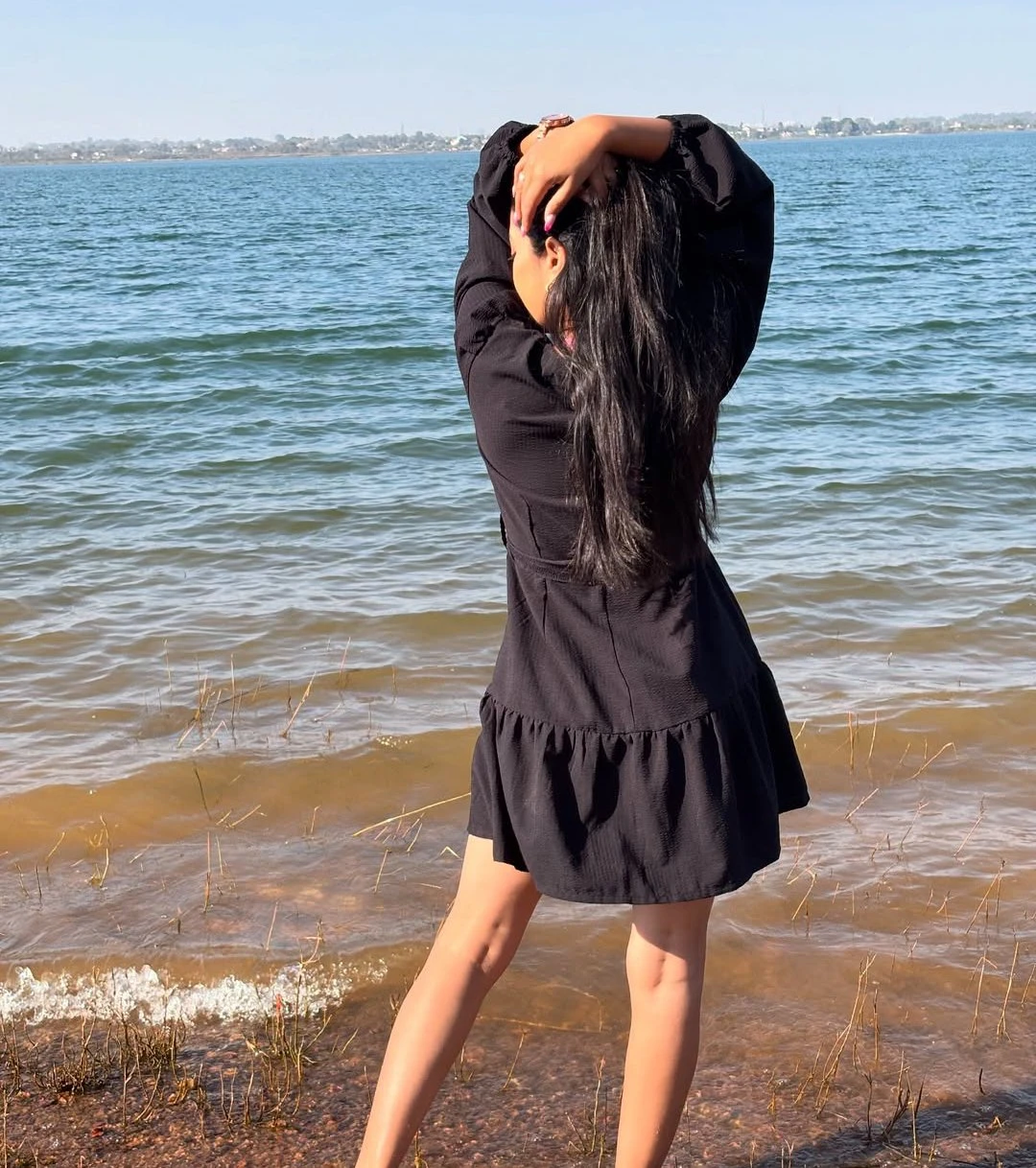 Priya ( Real Meet @ Cam Show) – Indian escort in Thane — 3 / 4