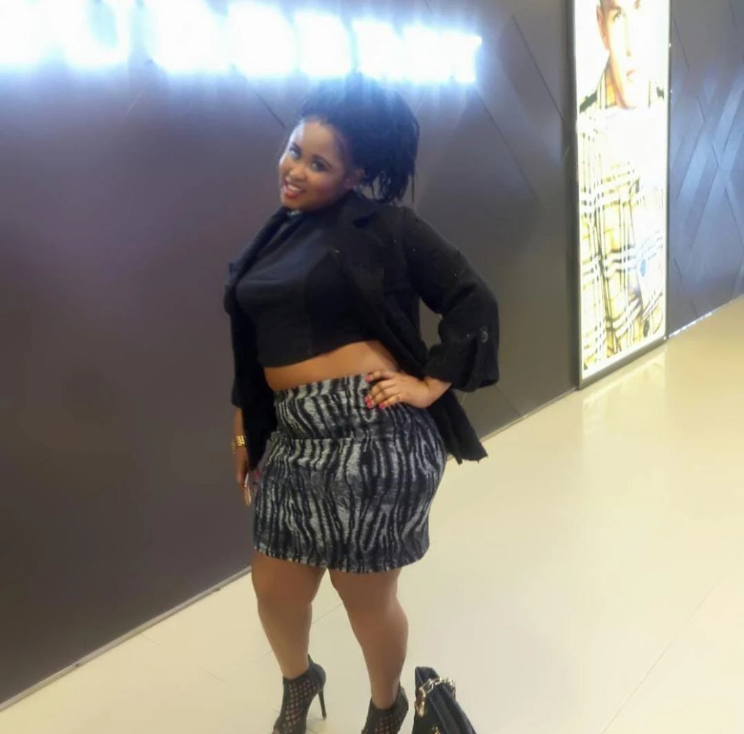 TINA – Equatorial Guinean escort in New Delhi — 2 / 25