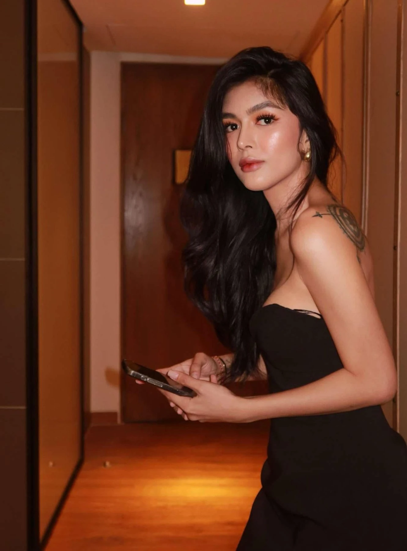 Sexy Courtney – Filipino escort in New Delhi — 16 / 28