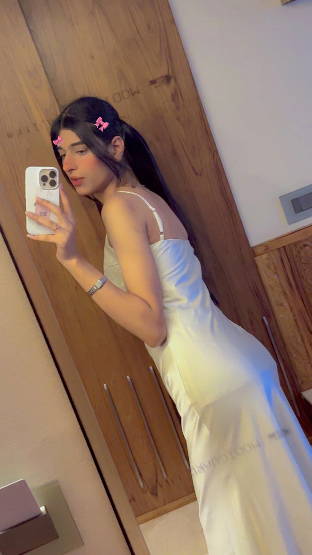 Kunika – Indian escort in New Delhi — 7 / 9