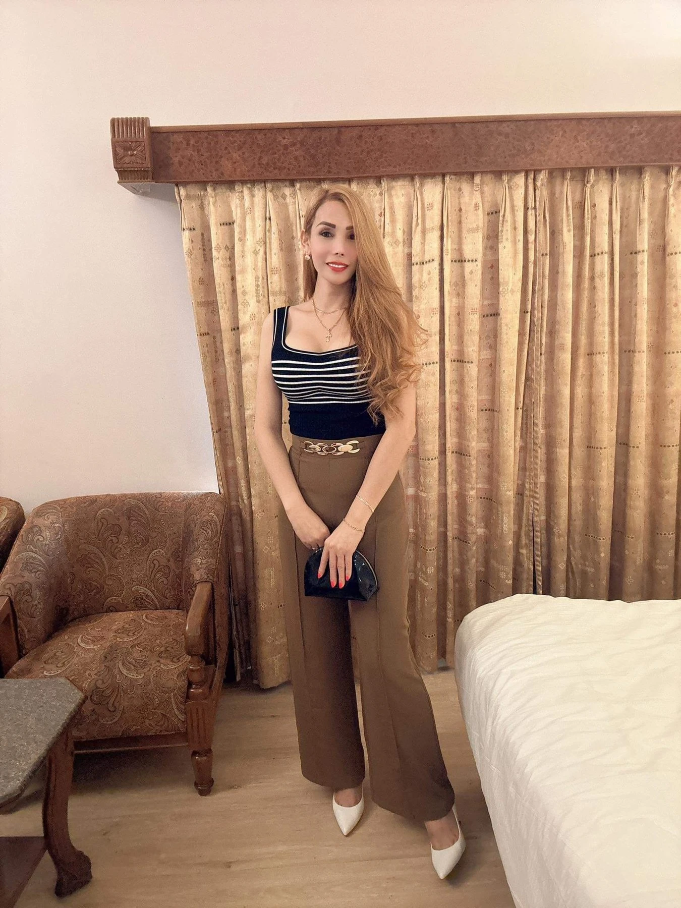 SEXY And PRETTY amanda – Togolese escort in Macao — 18 / 25