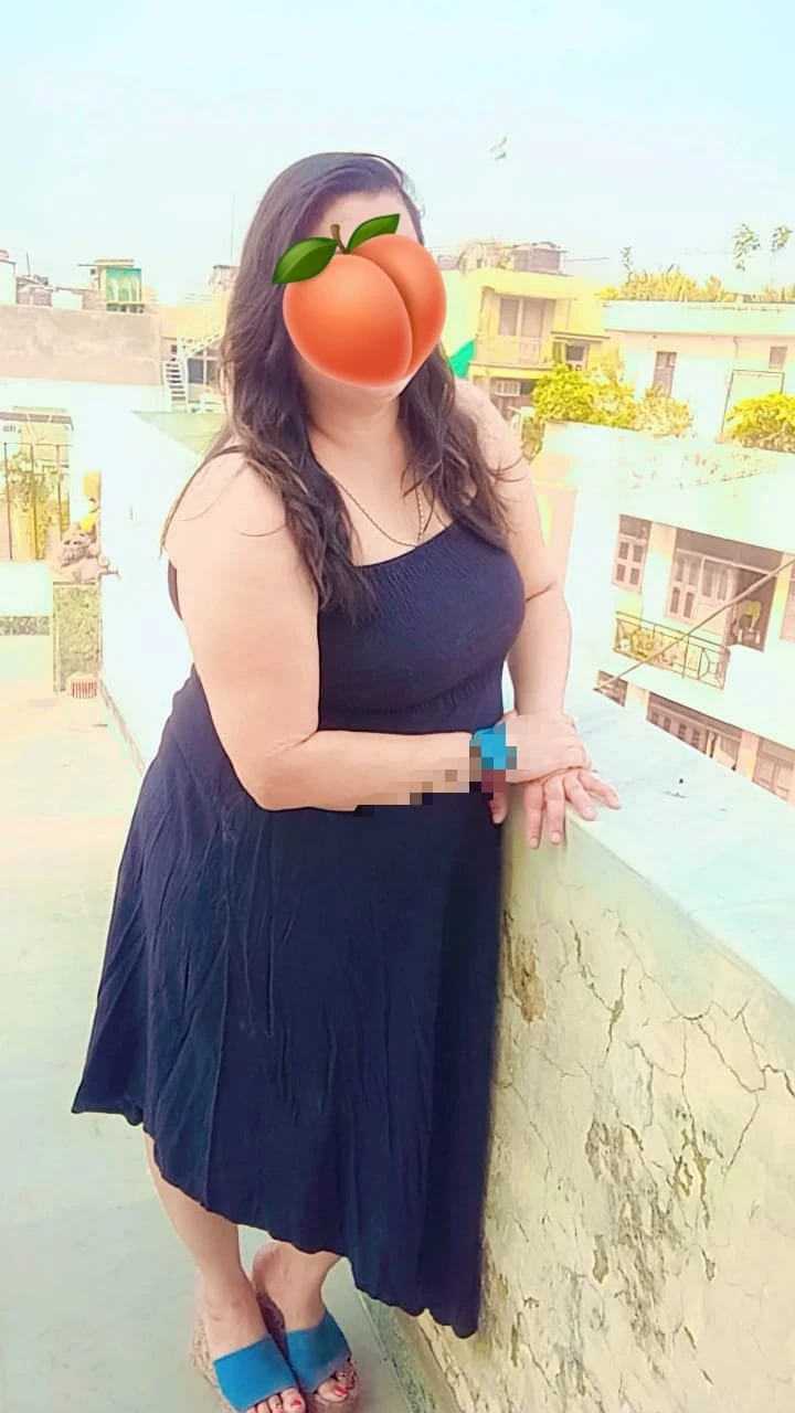 Kaveri Cam & real meet – Indian escort in Noida — 2 / 7