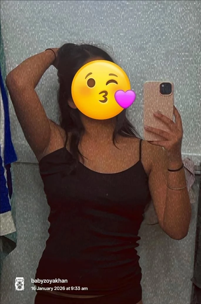 Zoya cam &realmeet – Indian escort in New Delhi — 5 / 6
