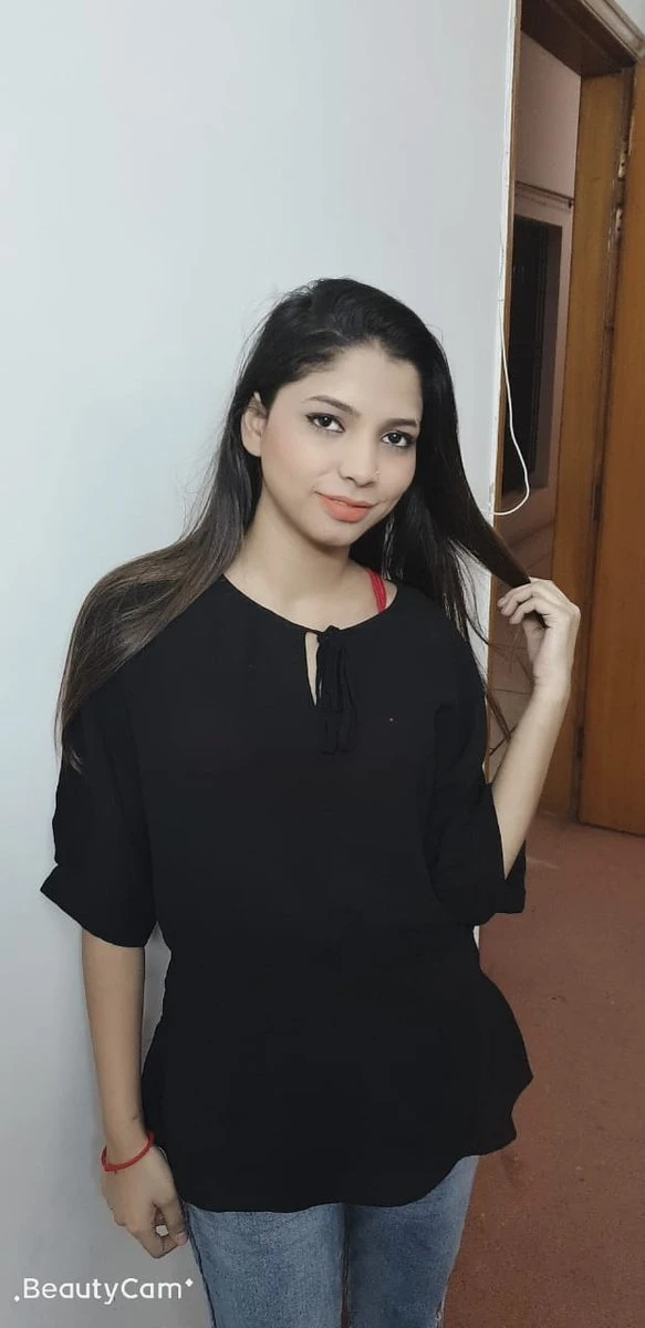 Nealam – Pakistani escort in Lahore — 9 / 12