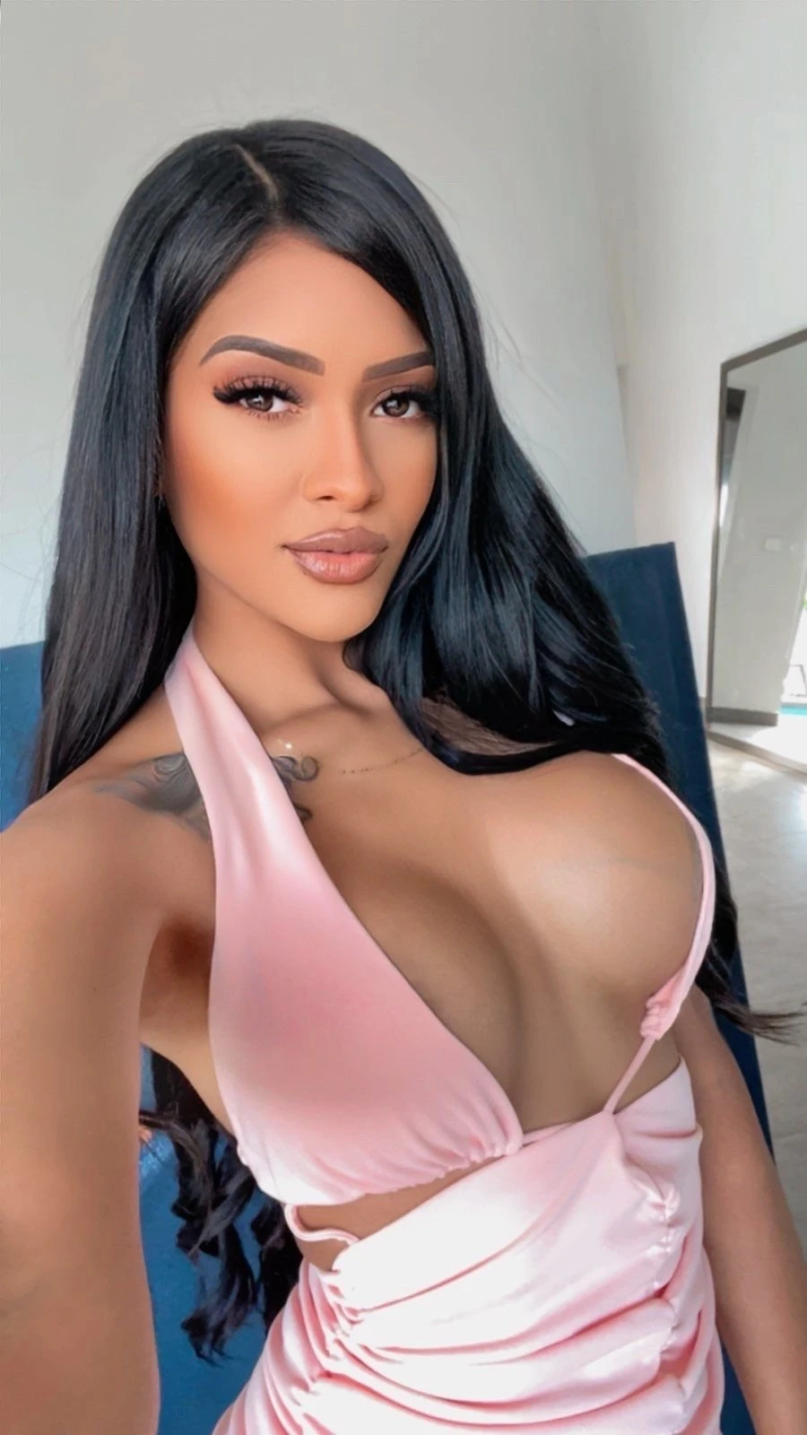 Alina – Polish escort in Beirut — 2 / 4