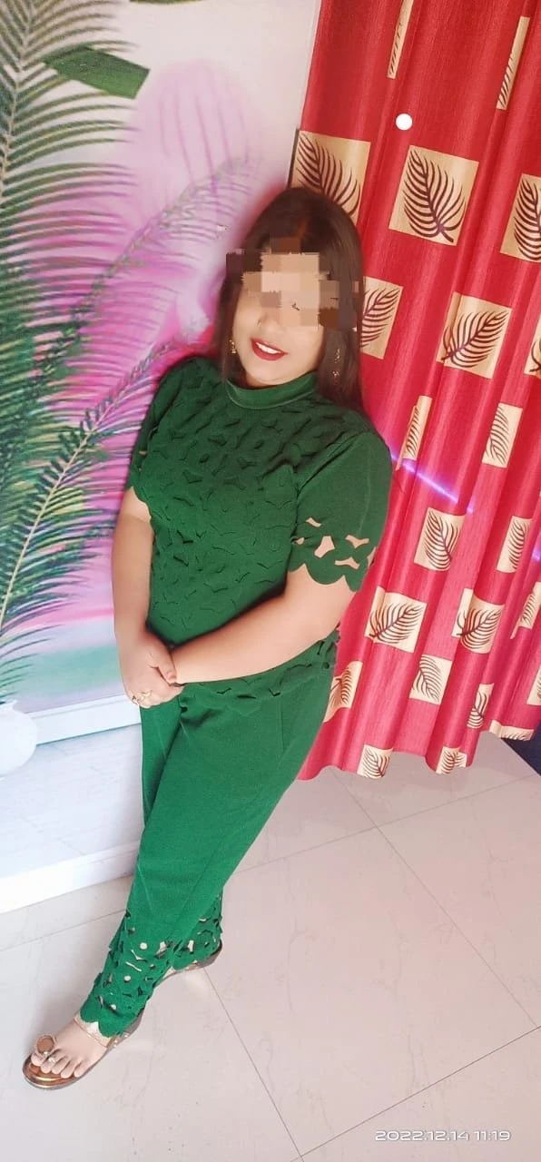 I Am Sonali (real meat and cam session) – Indian escort in New Delhi — 5 / 6