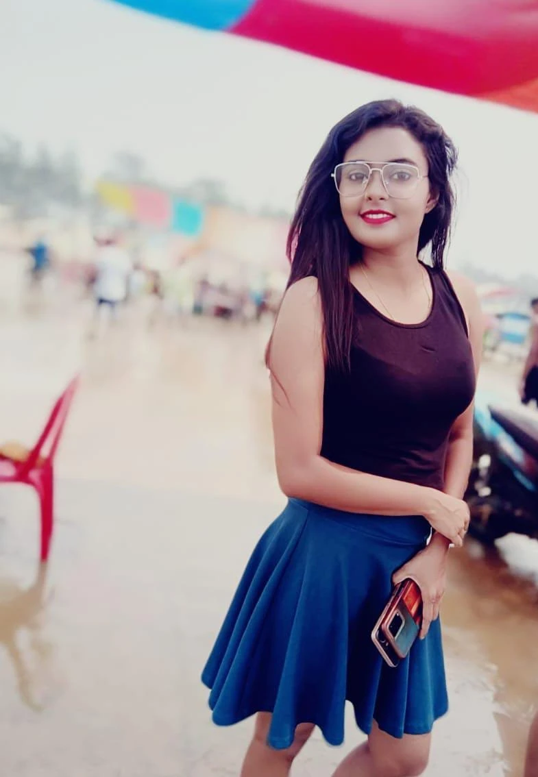JIYA Indipendent CAM AND REAL MEET – Indian escort in Kolkata — 1 / 5